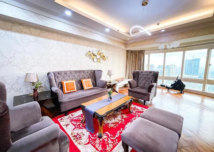 Stunning & Luxury 4br In Bay White Апартаменты Манила