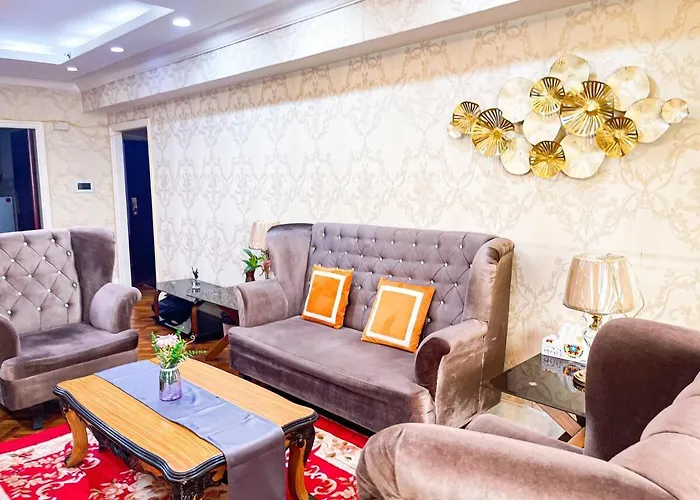 Stunning & Luxury 4br In Bay White Апартаменты