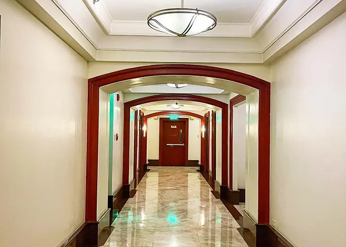 Апартаменты Stunning & Luxury 4br In Bay White Манила