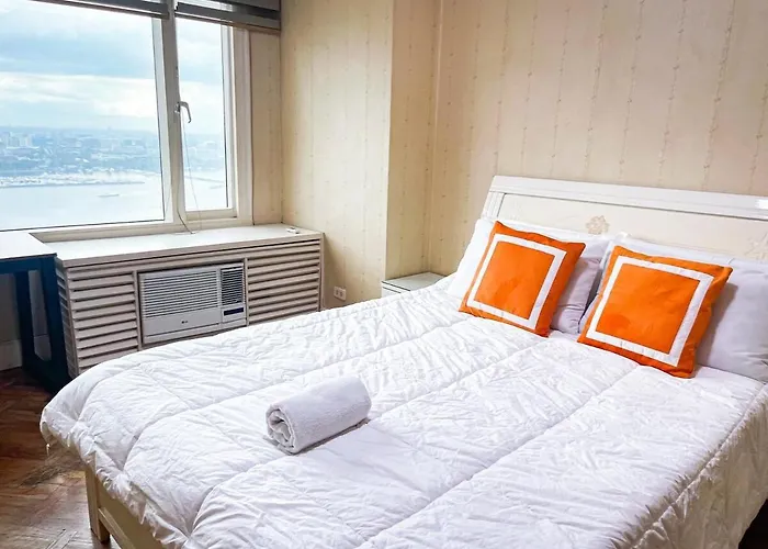 Stunning & Luxury 4br In Bay White Апартаменты