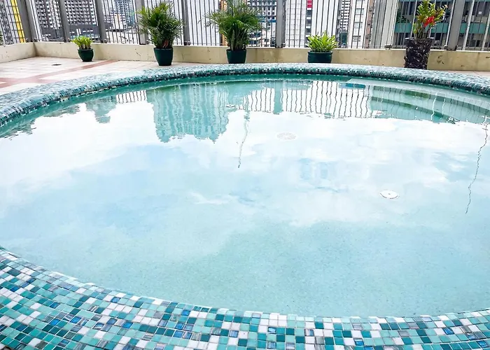 Апартаменты Stunning & Luxury 4br In Bay White