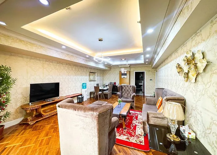 Stunning & Luxury 4br In Bay White * Манила